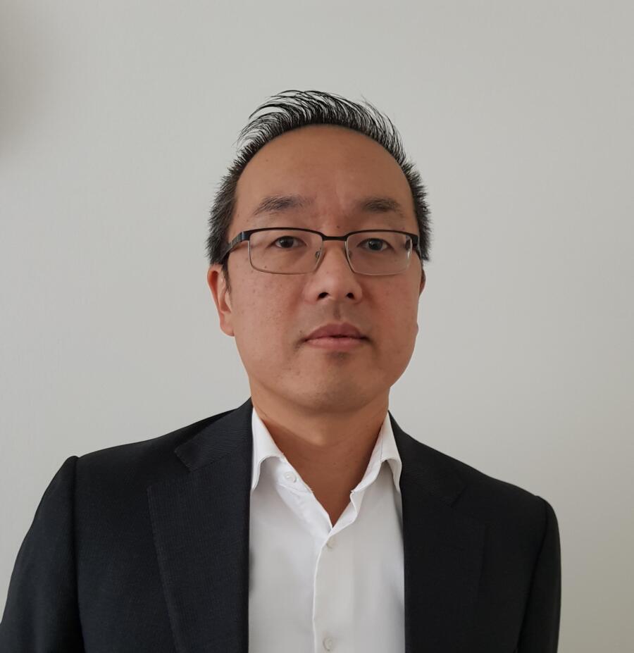 Wilson Chin, Associate